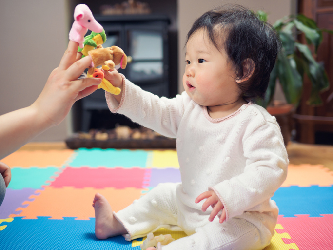 Games activities for your baby month by month
